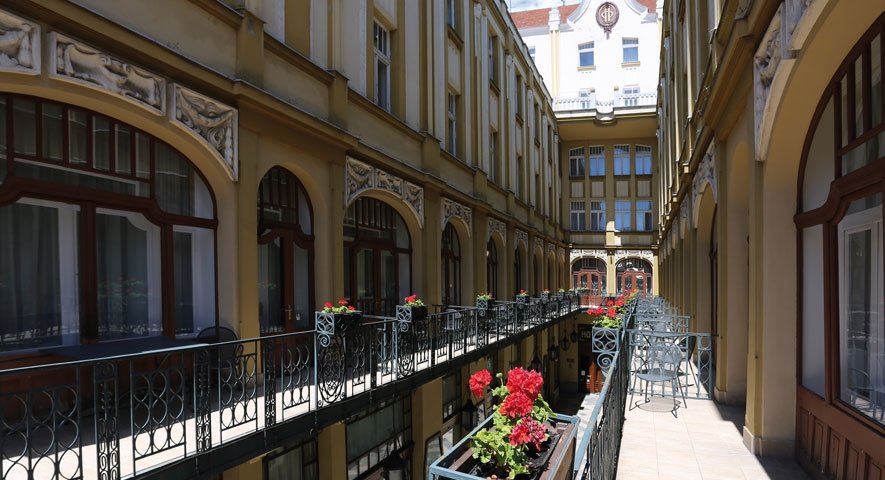 Palatinus Grand Hotel***